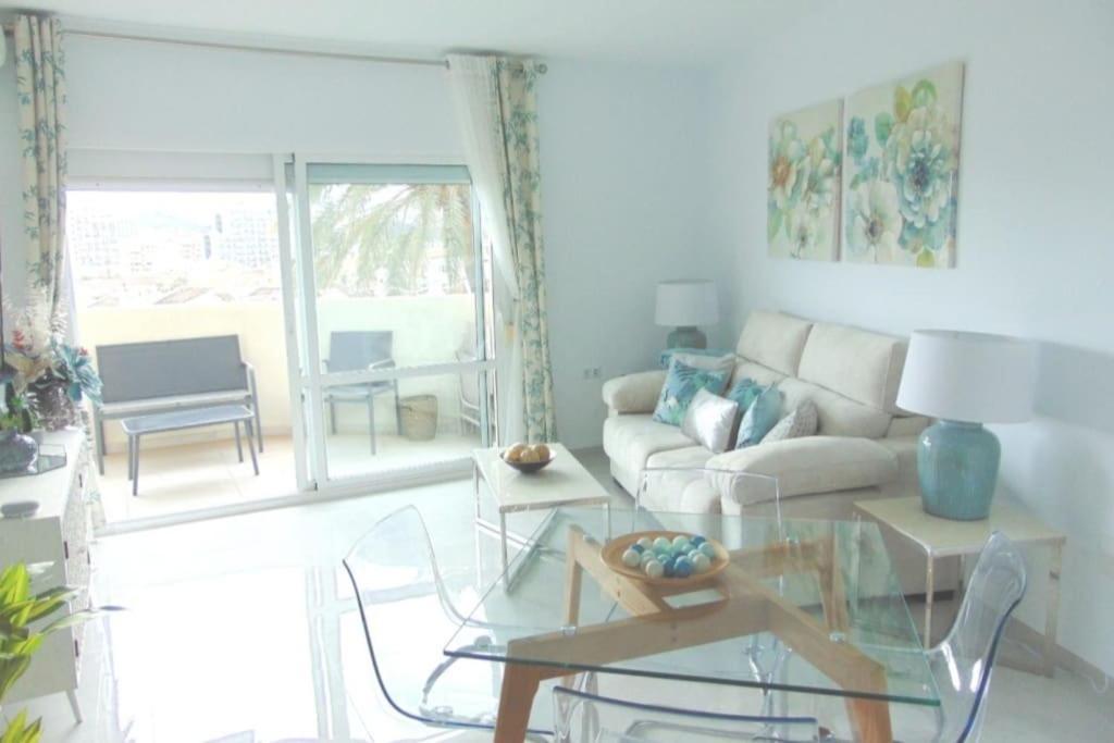 Lux. Frontbeach-Terrace. 5 Pools.Tv. 2 A.C.Netflix Benalmádena Zewnętrze zdjęcie