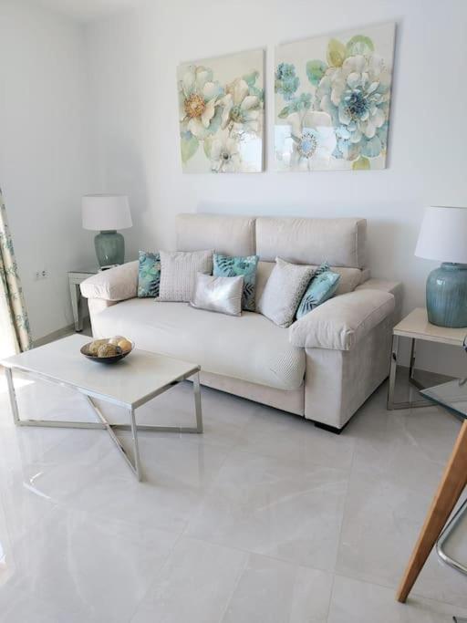 Lux. Frontbeach-Terrace. 5 Pools.Tv. 2 A.C.Netflix Benalmádena Zewnętrze zdjęcie