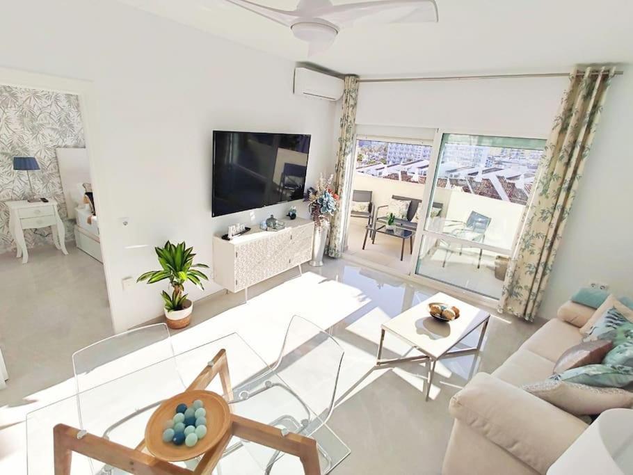 Lux. Frontbeach-Terrace. 5 Pools.Tv. 2 A.C.Netflix Benalmádena Zewnętrze zdjęcie