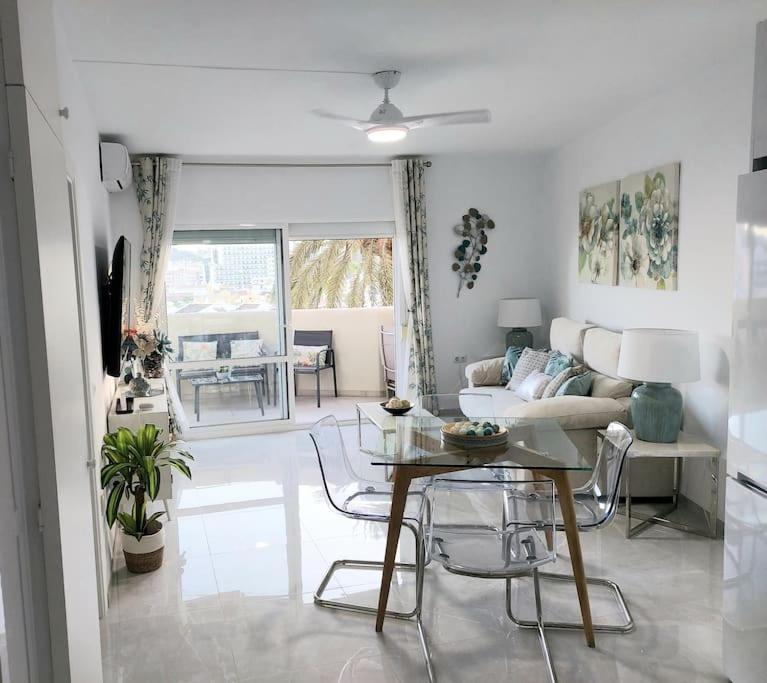 Lux. Frontbeach-Terrace. 5 Pools.Tv. 2 A.C.Netflix Benalmádena Zewnętrze zdjęcie
